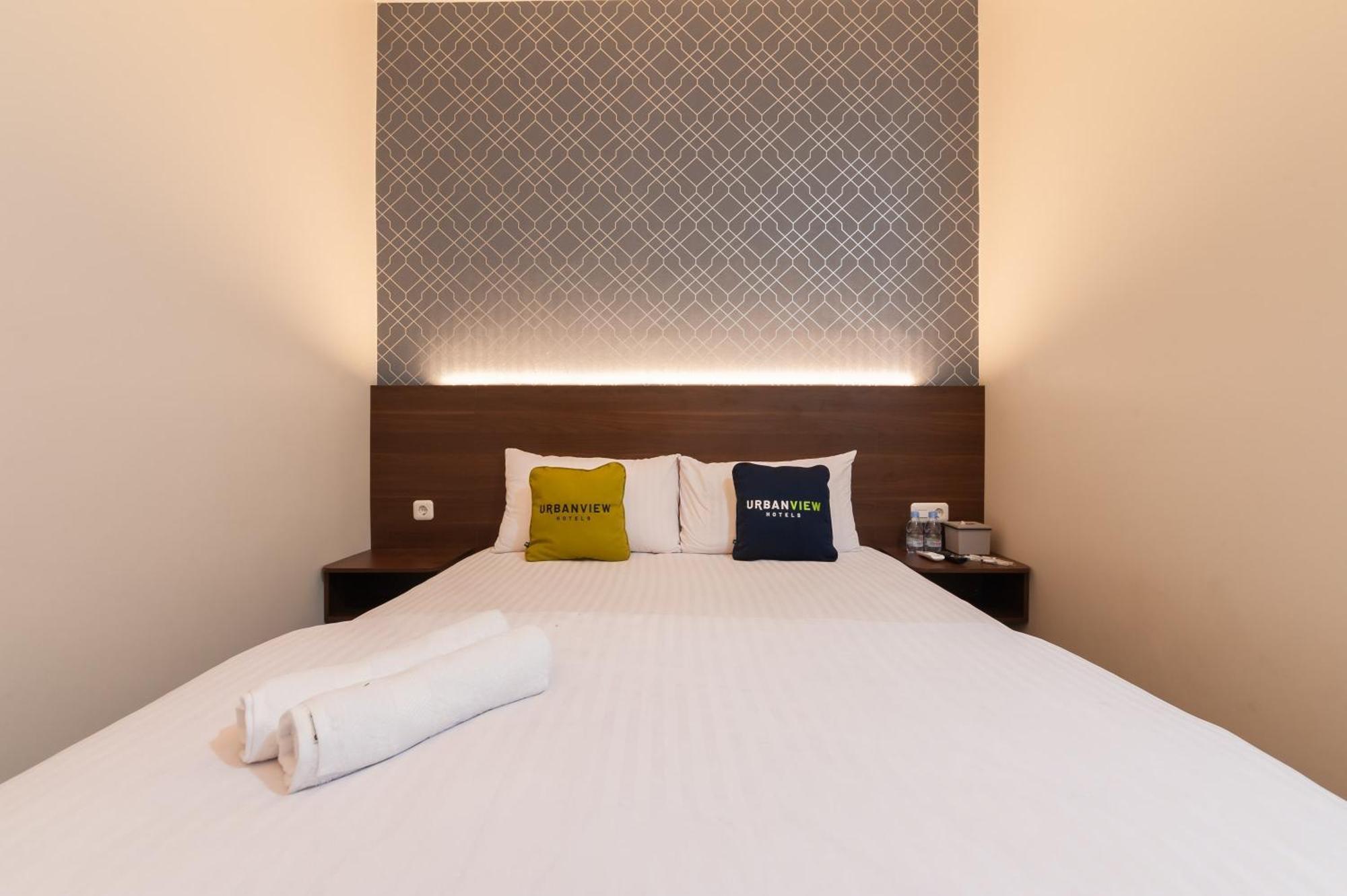Urbanview Hotel Cengkareng Jakarta By Reddoorz Kültér fotó